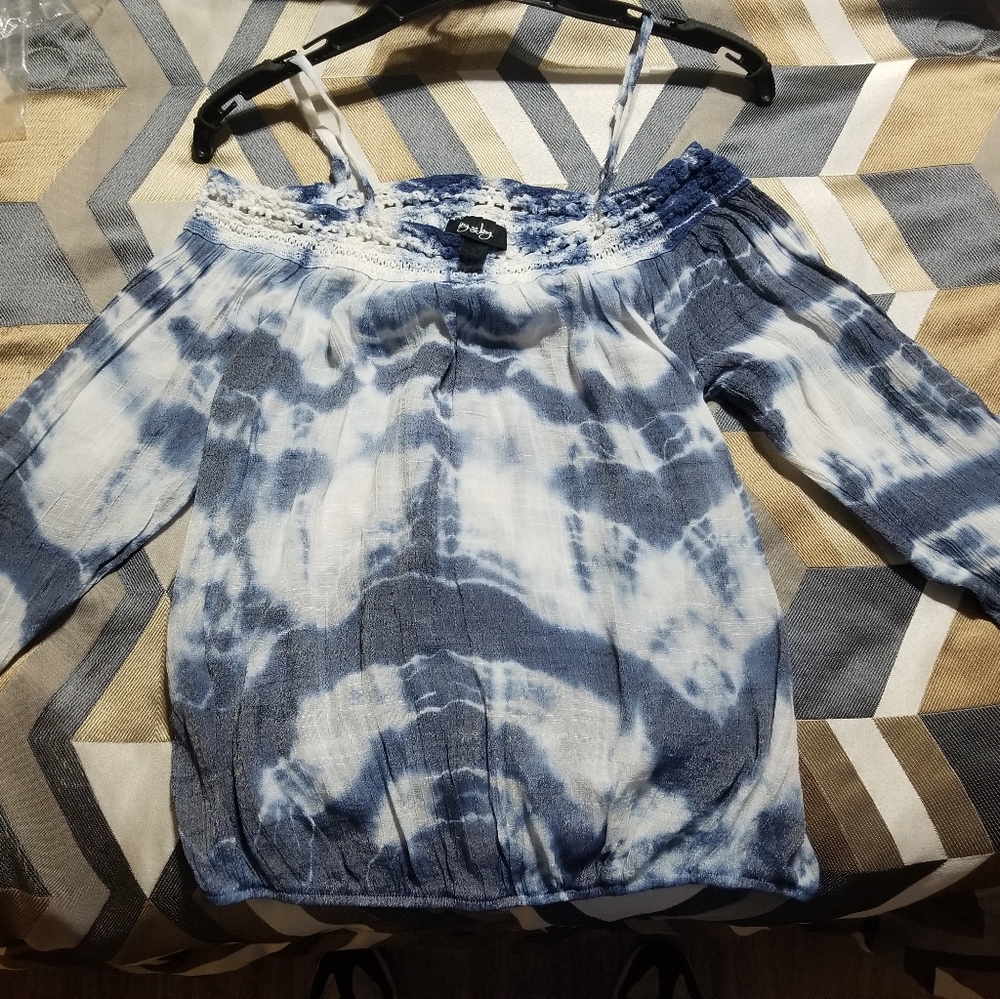 Off shoulder comfy blouse